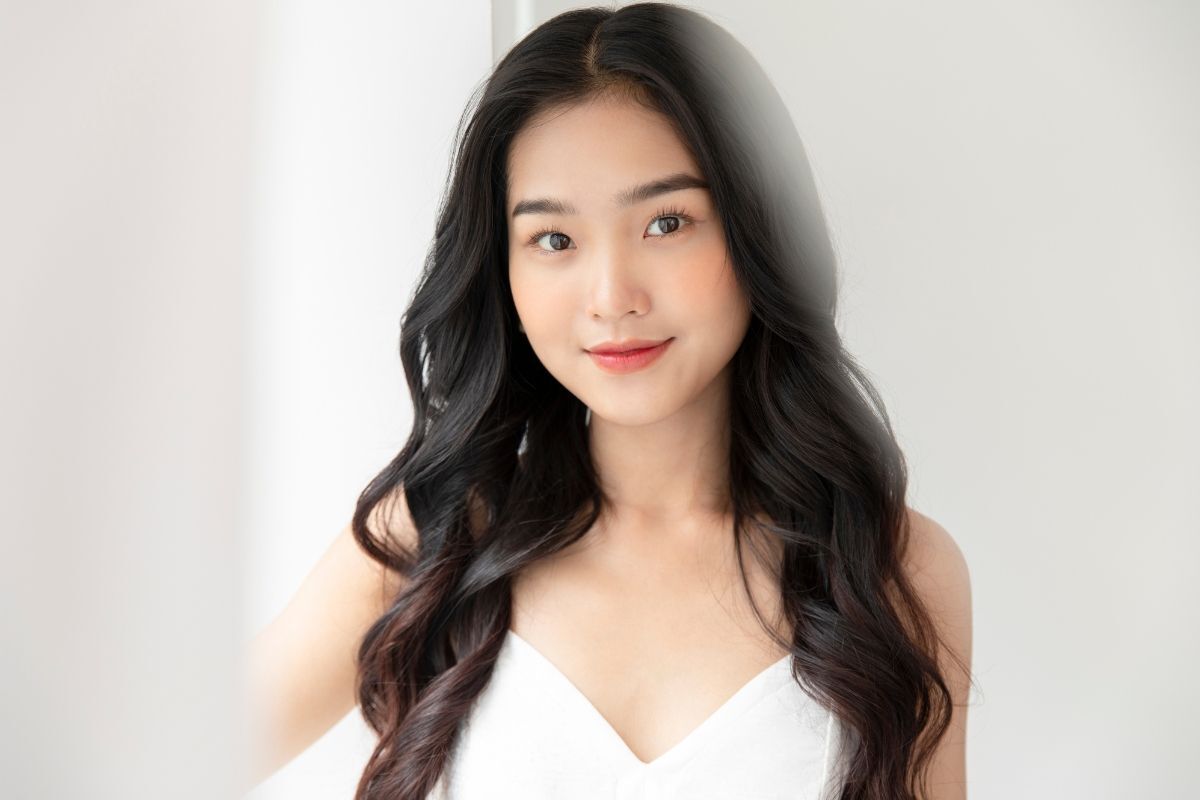 Tóc dài uốn lọn