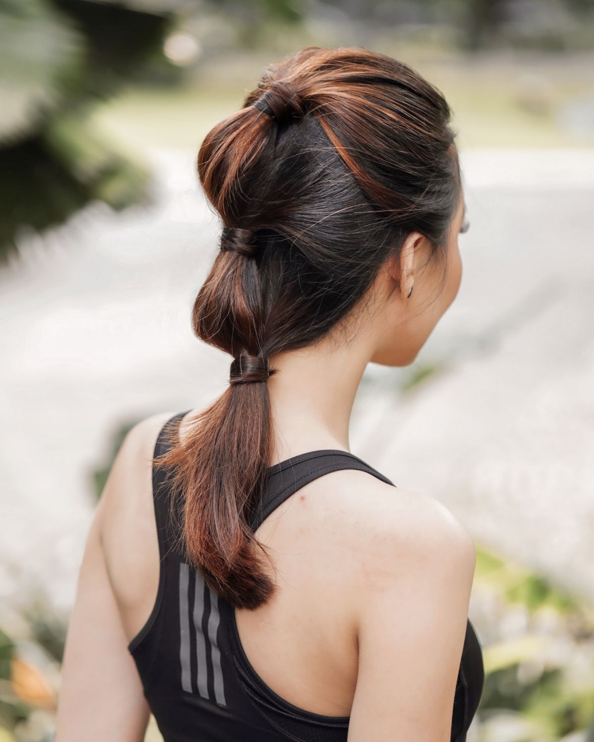 Tóc buộc nhiều tầng