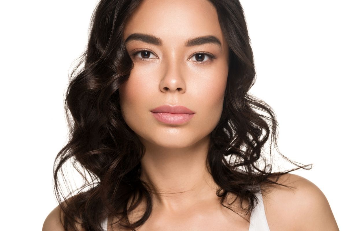 Tóc uốn ngang vai 2024