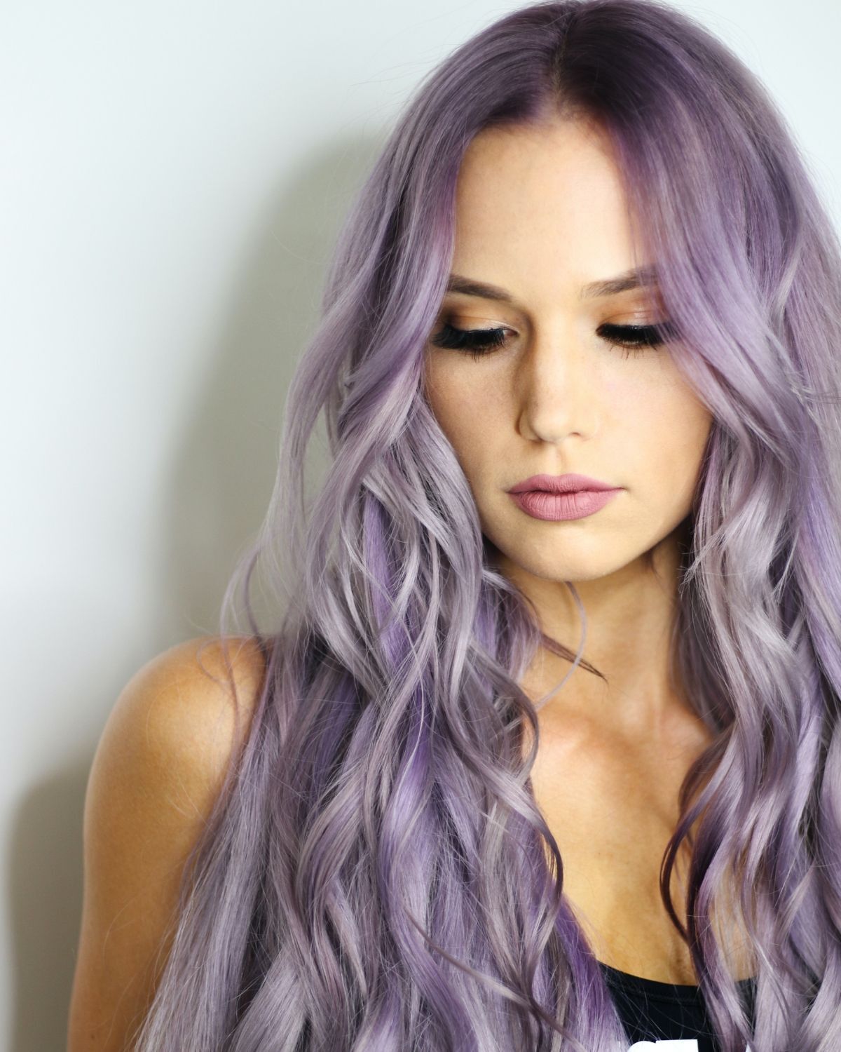 Mẫu tóc uốn đẹp cho mặt dài 2024