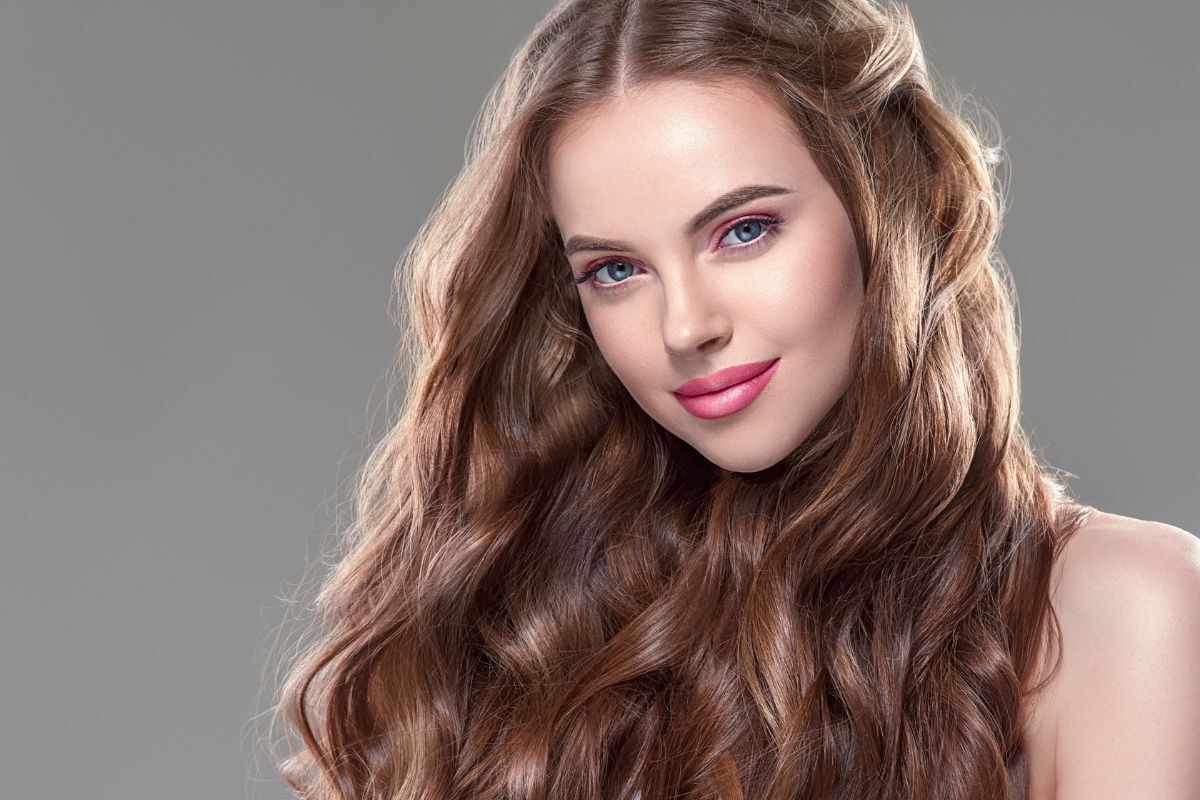 Kiểu tóc uốn truyền thống 2024