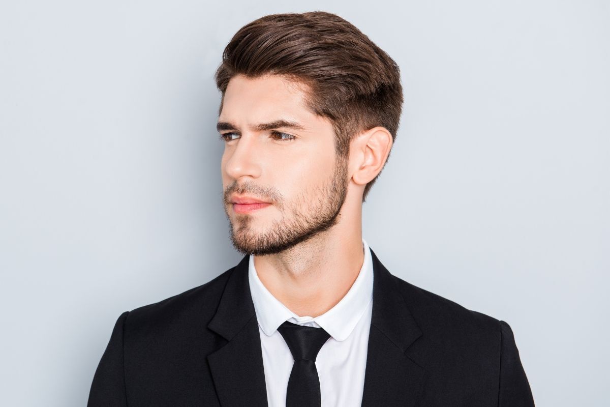 Màu tóc nam đẹp 2024: Nâu hạt dẻ