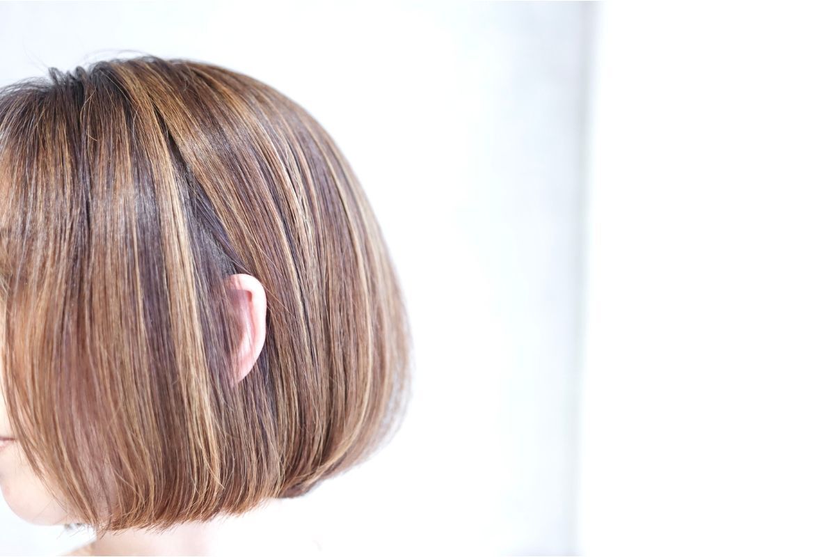 nhuộm highlight tóc đen ngắn