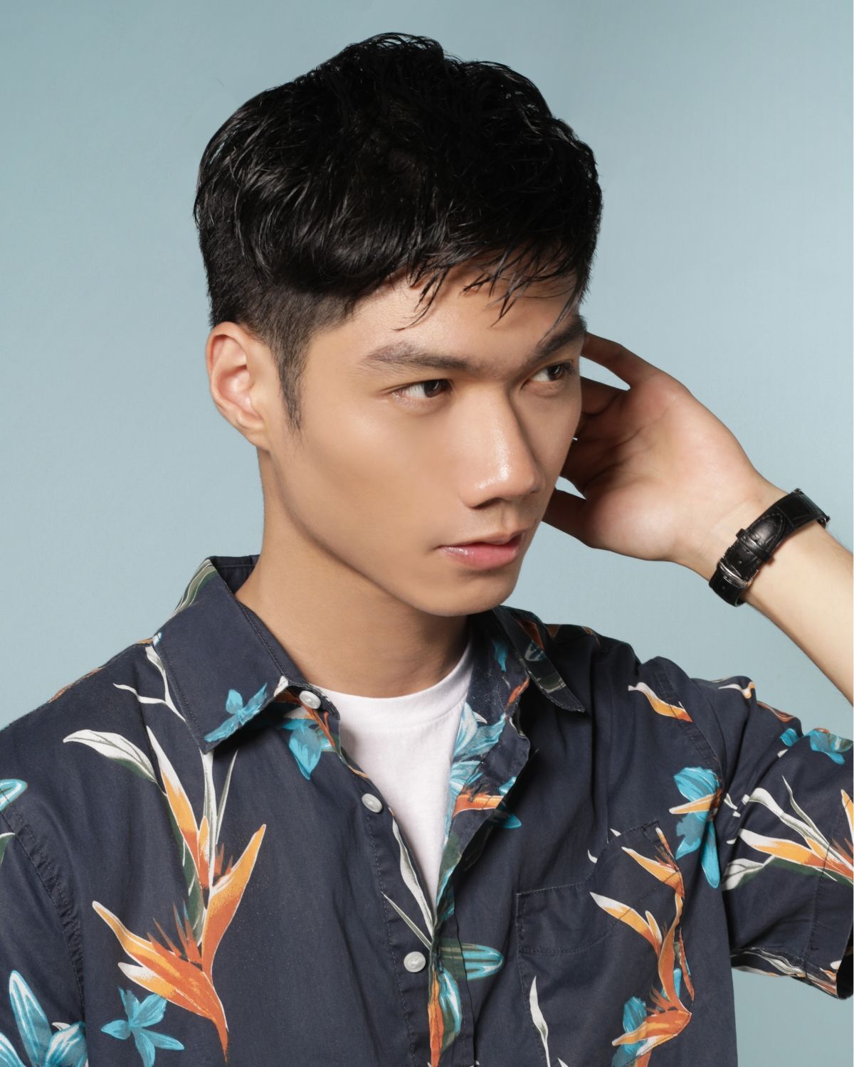 Tóc Two Block Layer cho nam mặt dài