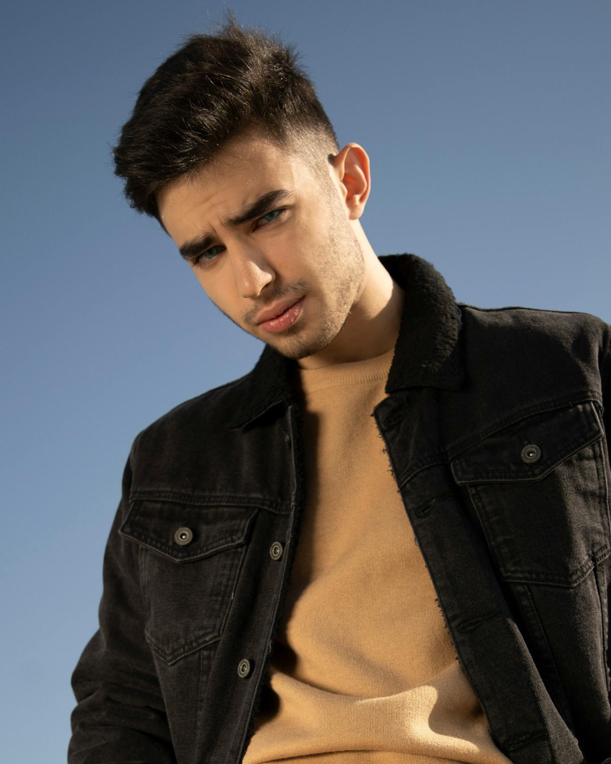 Tóc Two Block Layer vuốt ngược