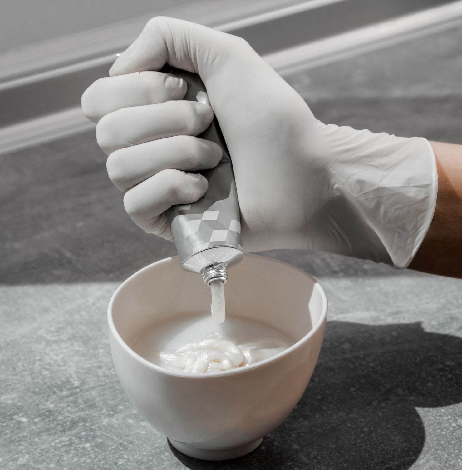 Nâng tone tóc là gì  pha thuốc trợ nhuộm nâng tone tóc