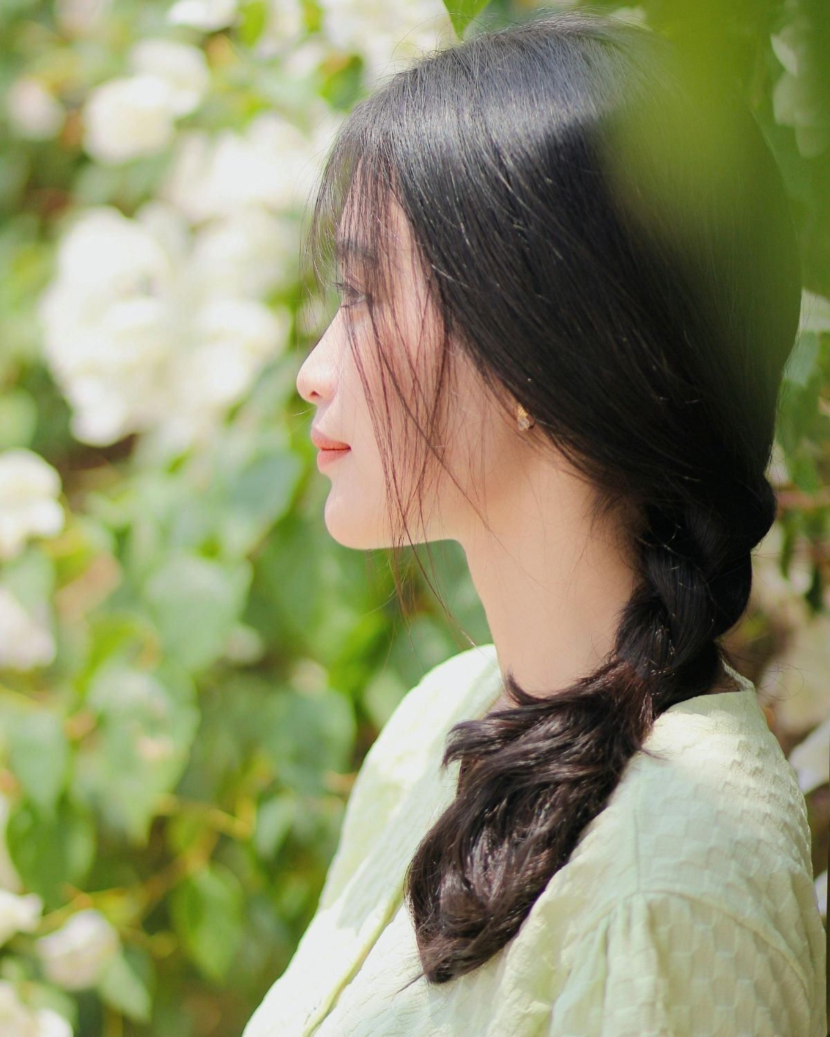 Cách buộc tóc ngắn ngang vai