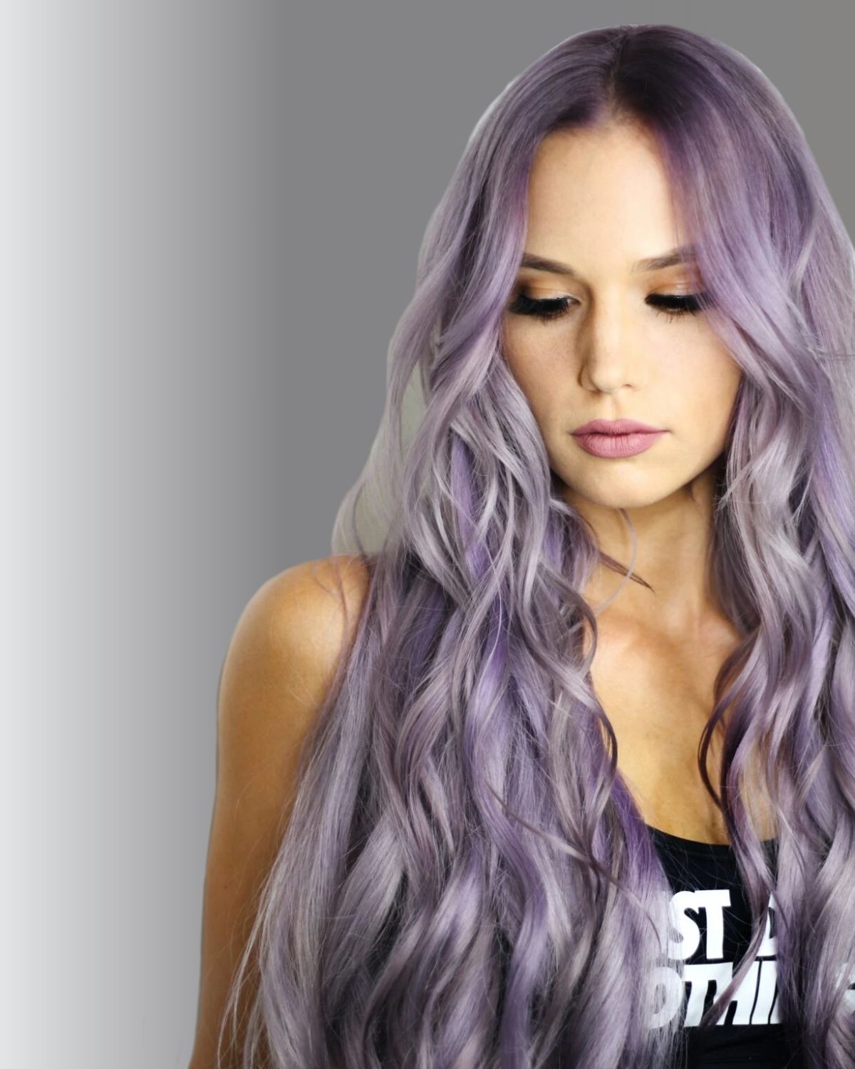 Màu tóc hot 2024: Tím khói