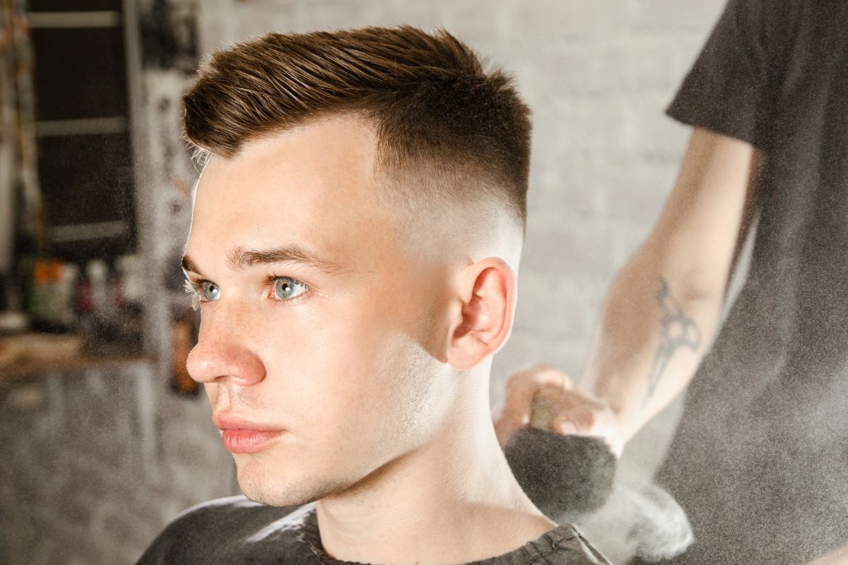 Tóc layer nam cạo 2 bên kiểu Mohican