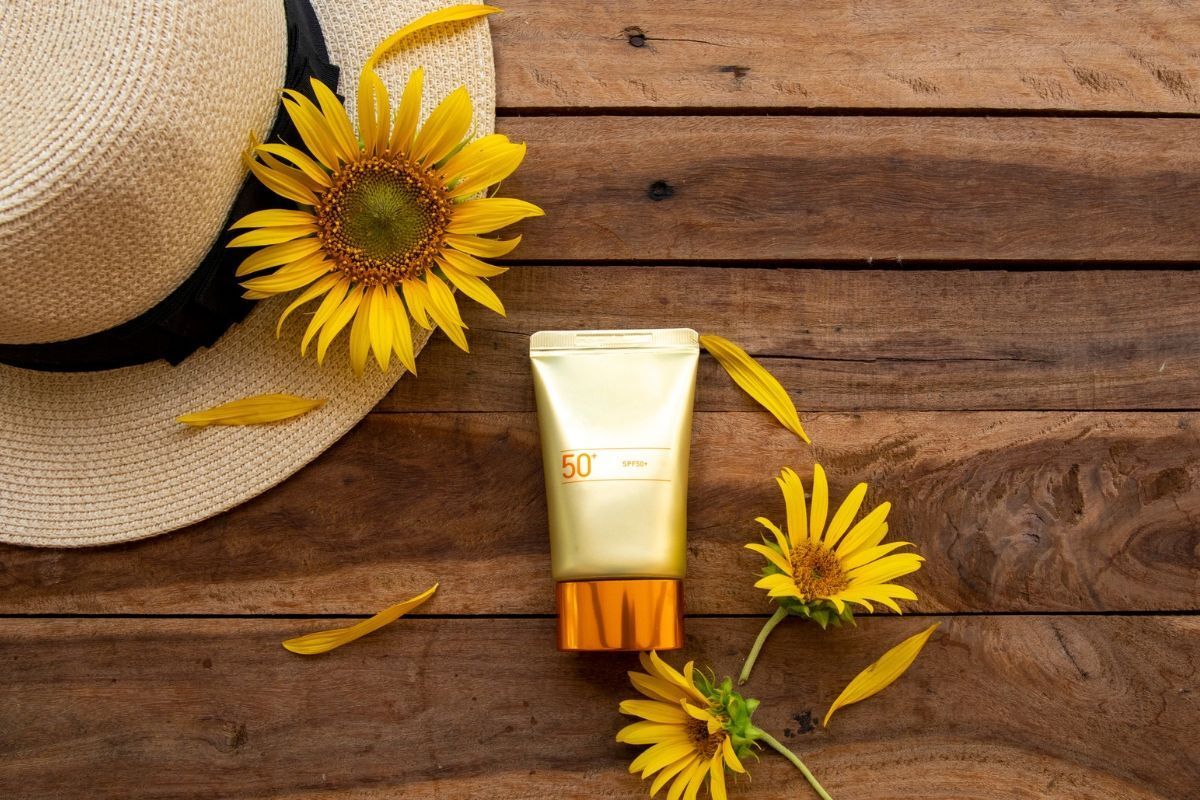 retinol cho người mới bắt đầu chống nắng kĩ