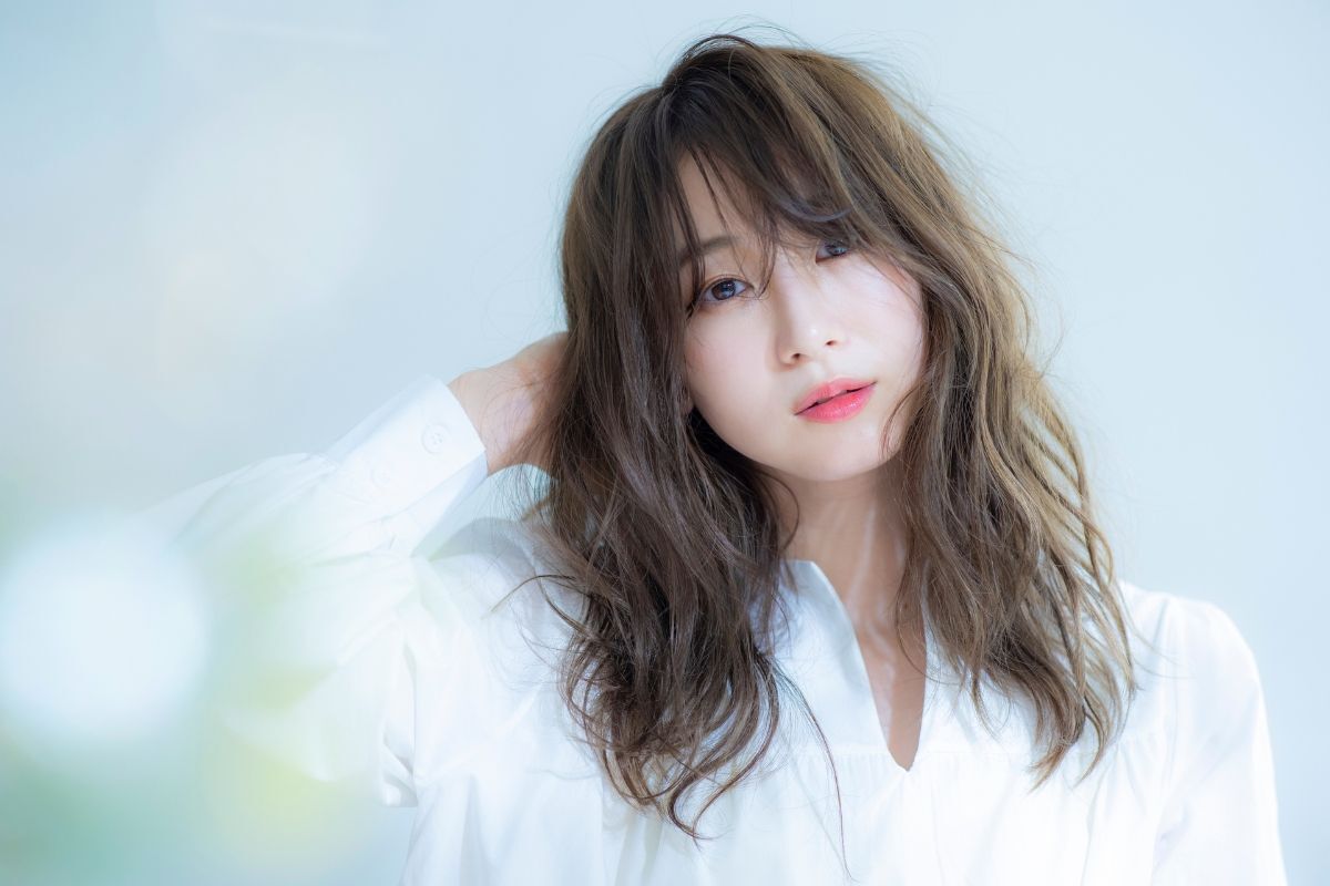 Màu tóc hot 2024 nâu trà sữa