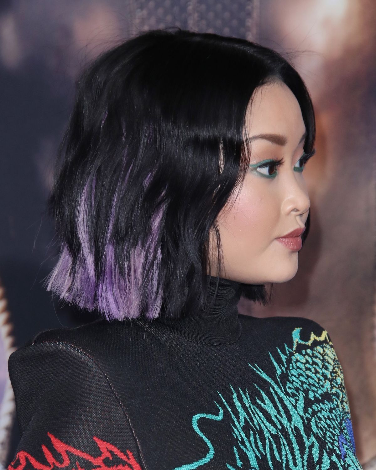 Nhuộm tóc màu tím cho da trắng