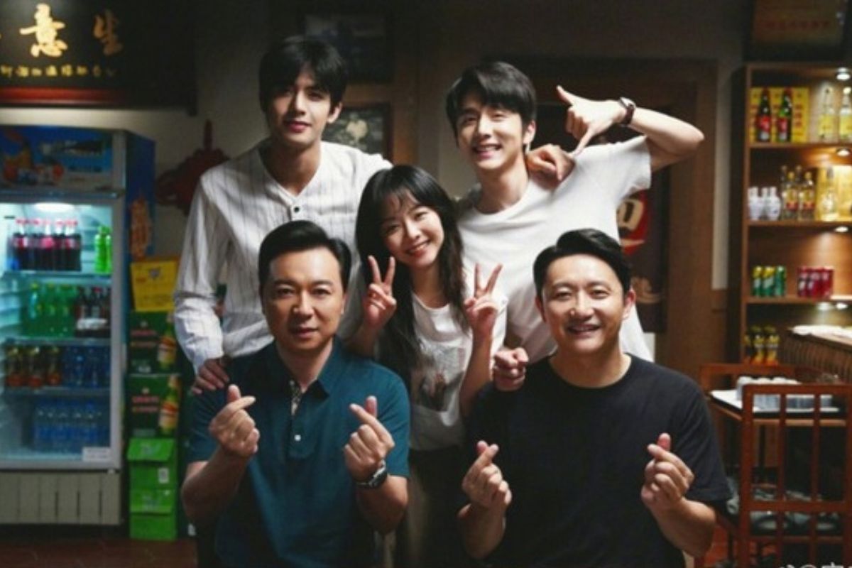 phim tâm lý tính cảm poster phim lấy danh nghĩa người nhà