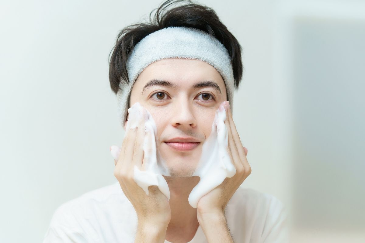 3 bước skincare cơ bản cho nam giới