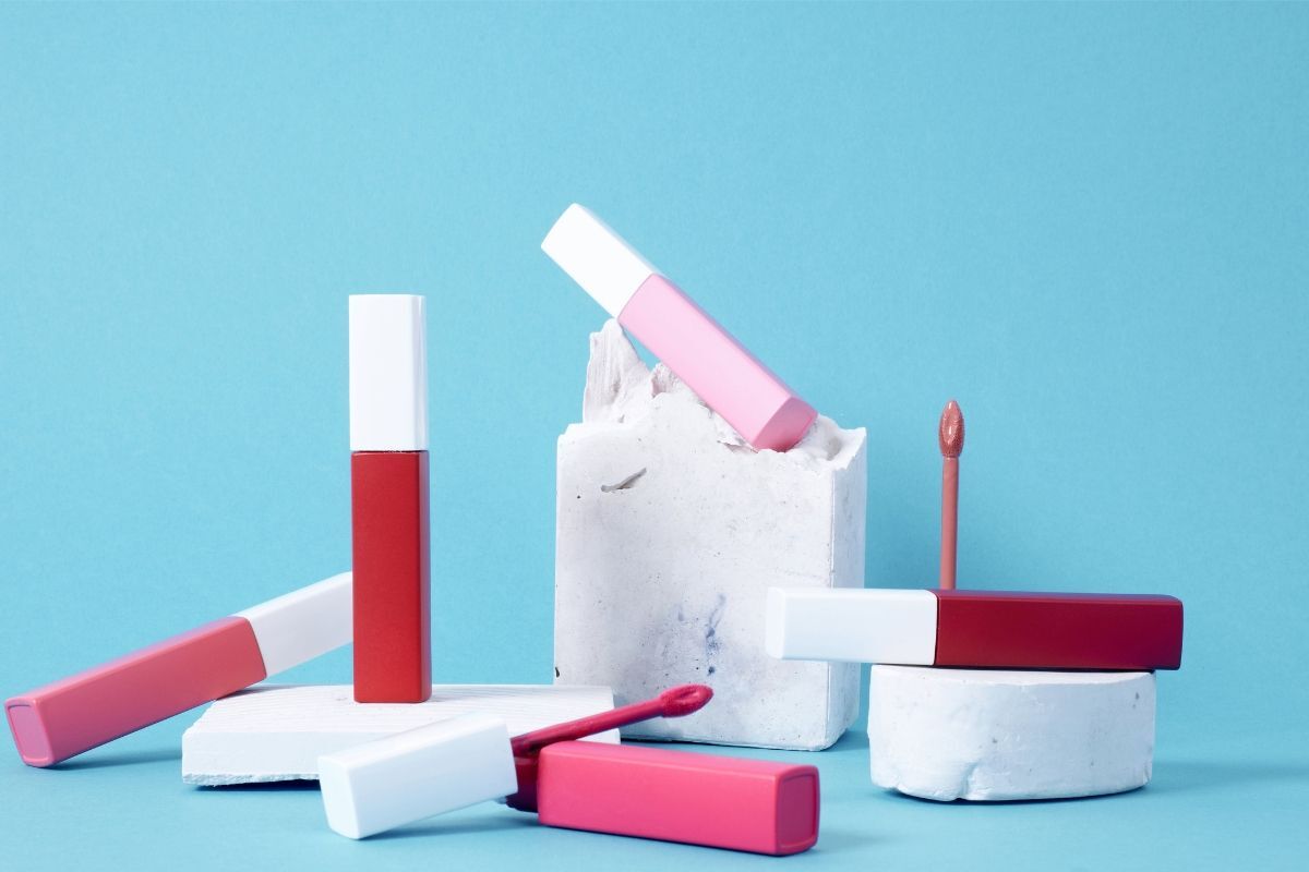 Các bước trang điểm cơ bản son môi