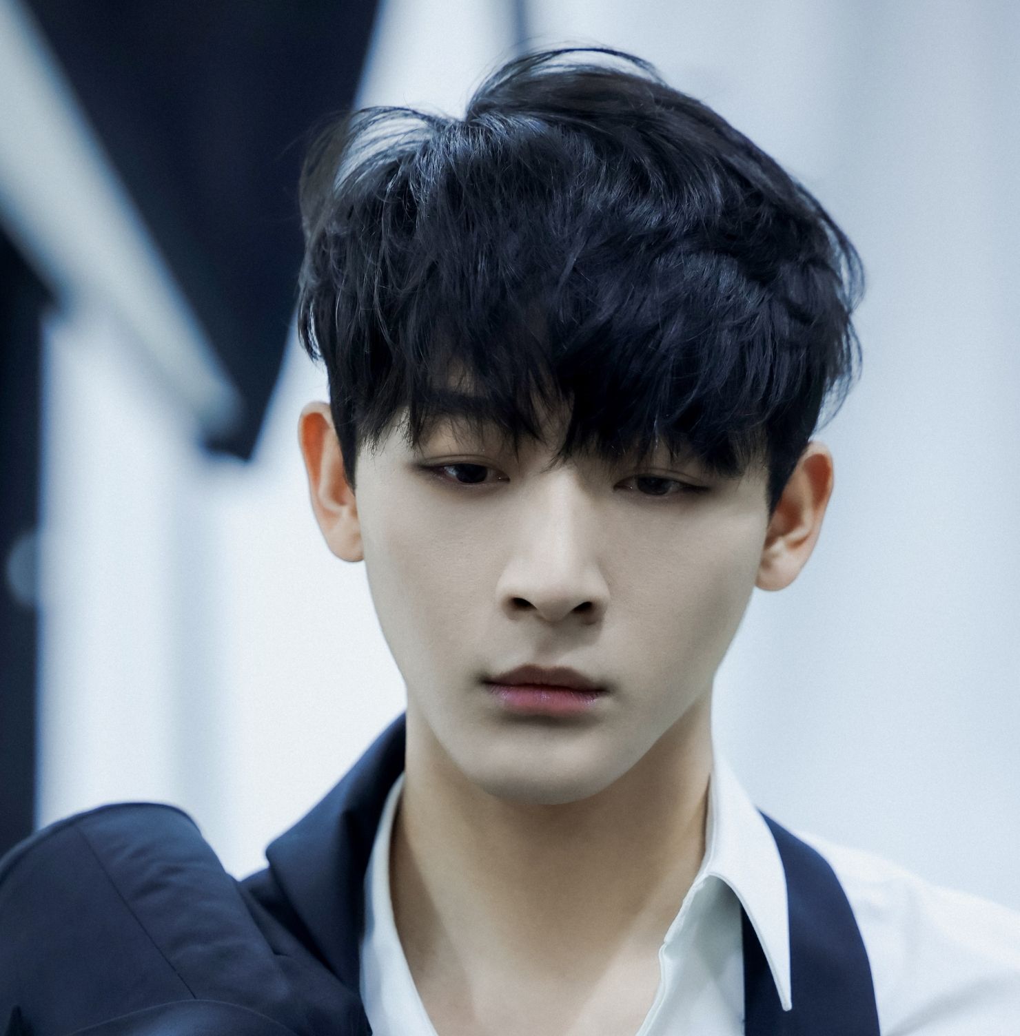  Tóc layer nam uốn phồng