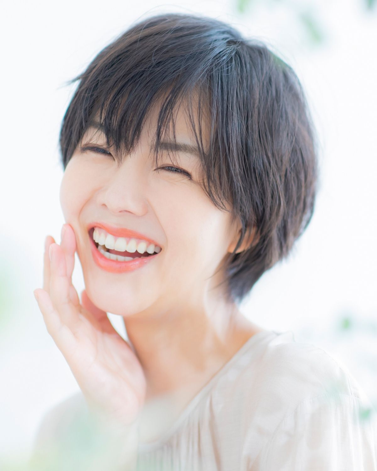 Kiểu tóc pixie cho mặt dài