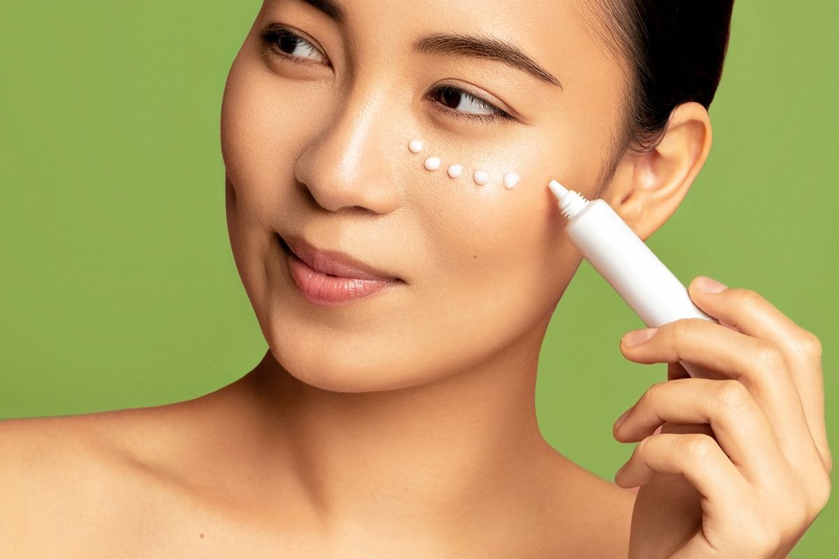 làm đẹp đón tết skincare ban ngày kem mắt