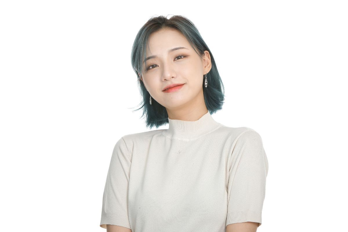  Màu tóc xanh rêu trẻ trung