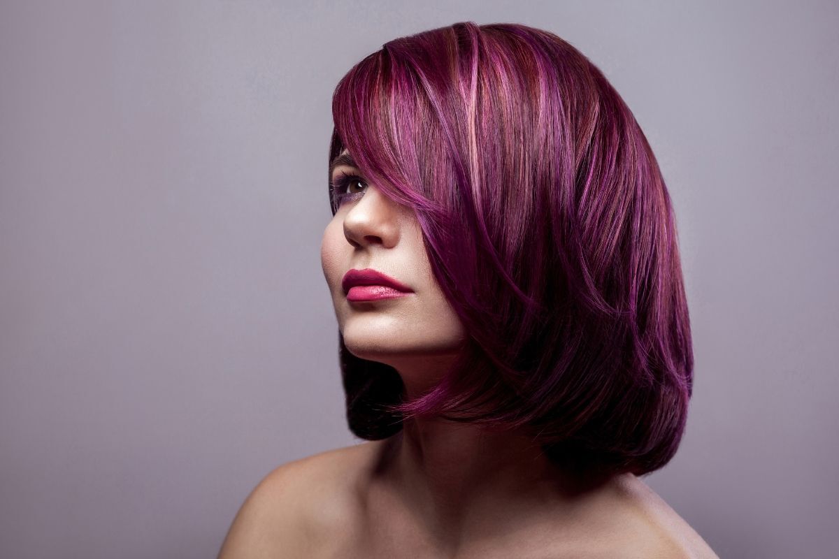 Màu tóc tím đẹp và phong cách