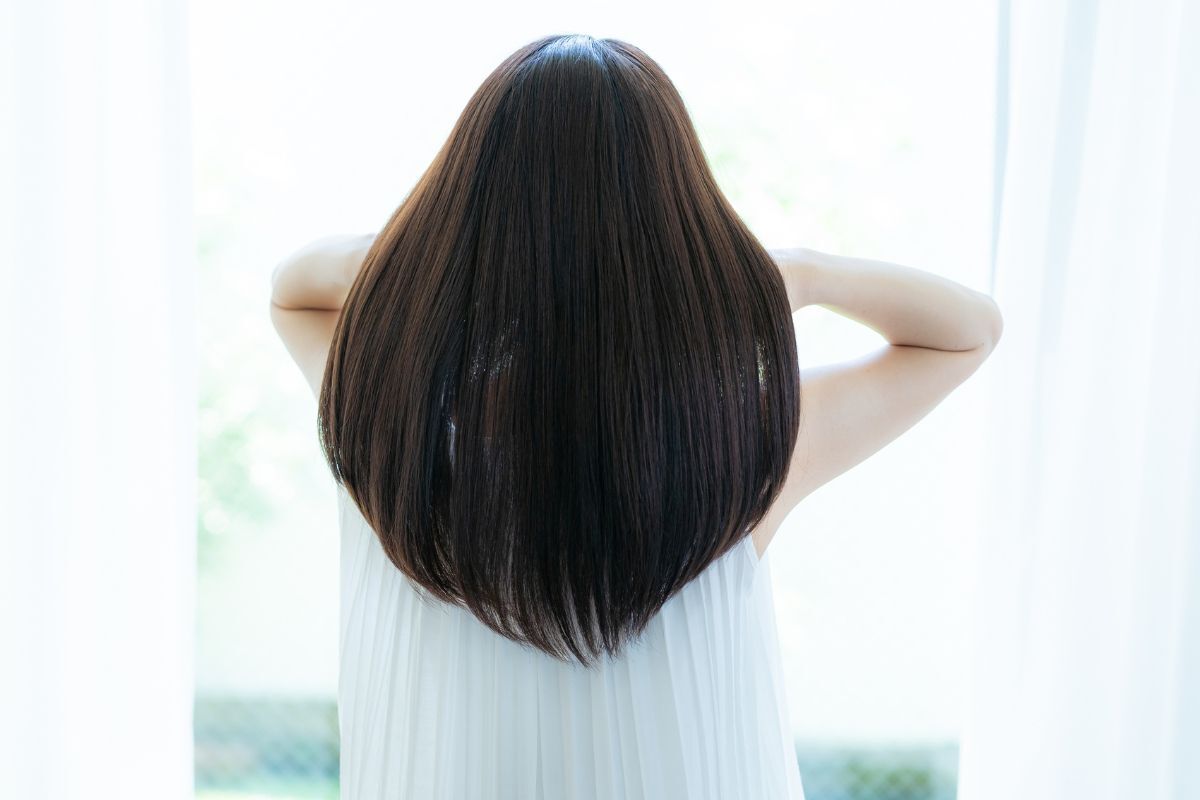 Tóc layer nữ lá bầu cho tóc dày