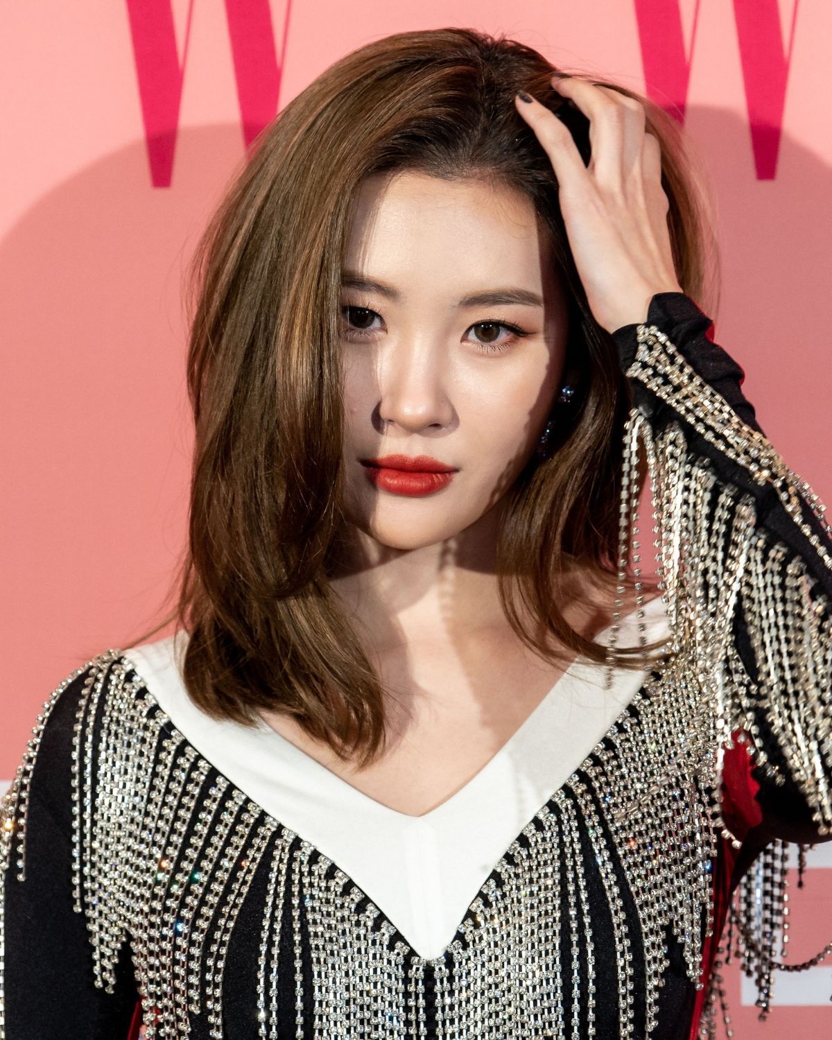 Màu tóc nâu bóng dành cho nàng da ngăm