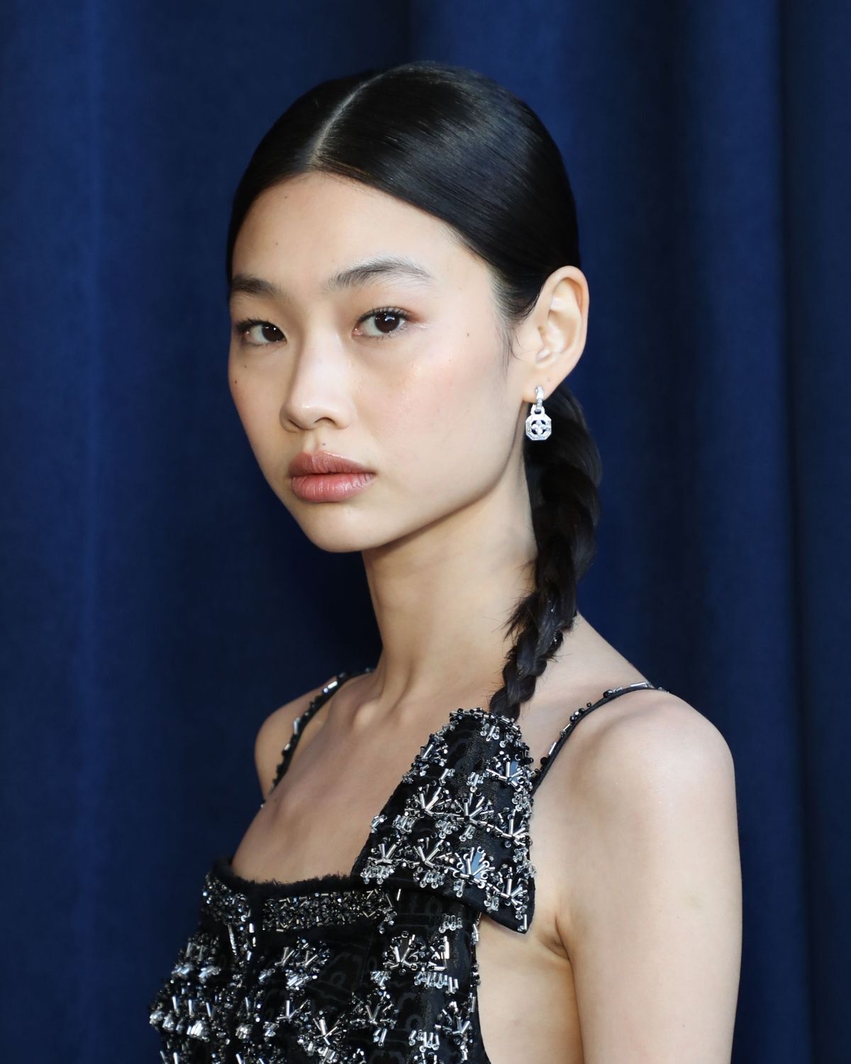 Tết tóc đuôi sam ngắn