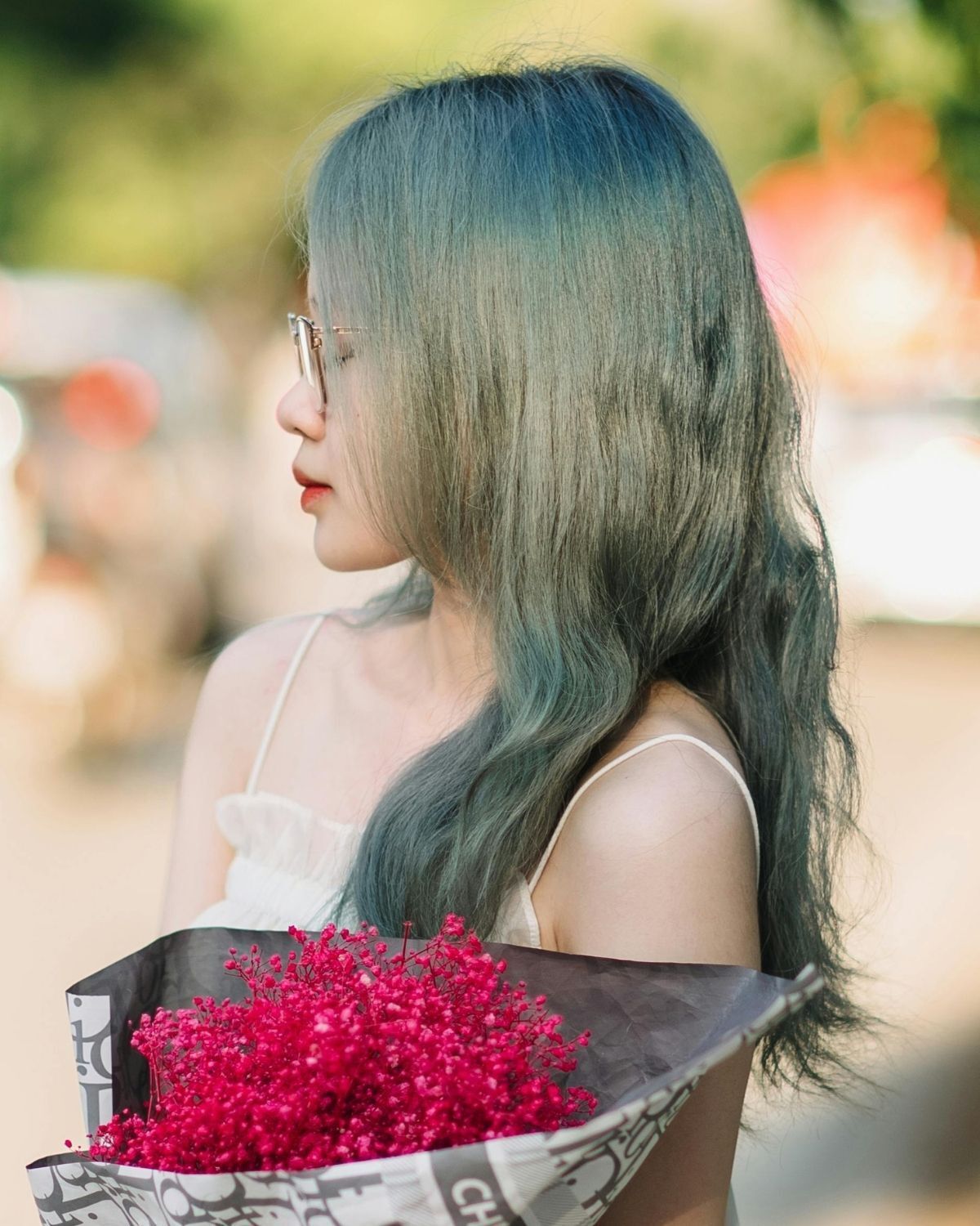 Màu tóc xanh rêu trẻ trung