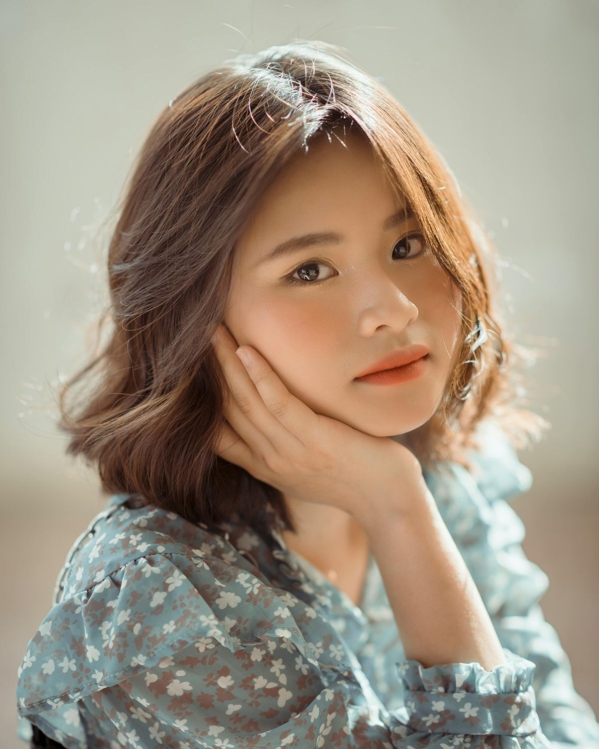 Màu tóc nâu vàng