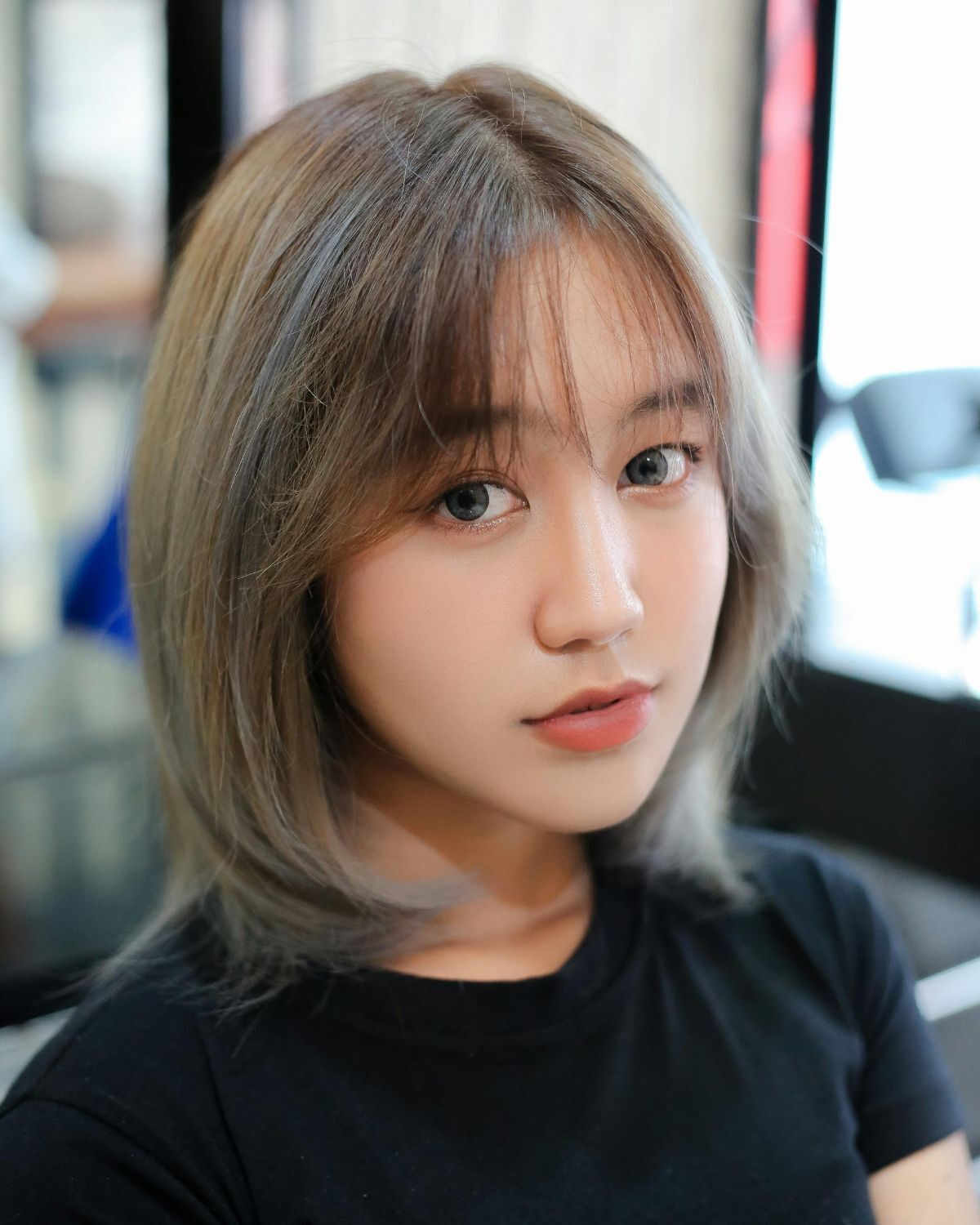 Màu tóc nâu trà sữa cho da ngăm