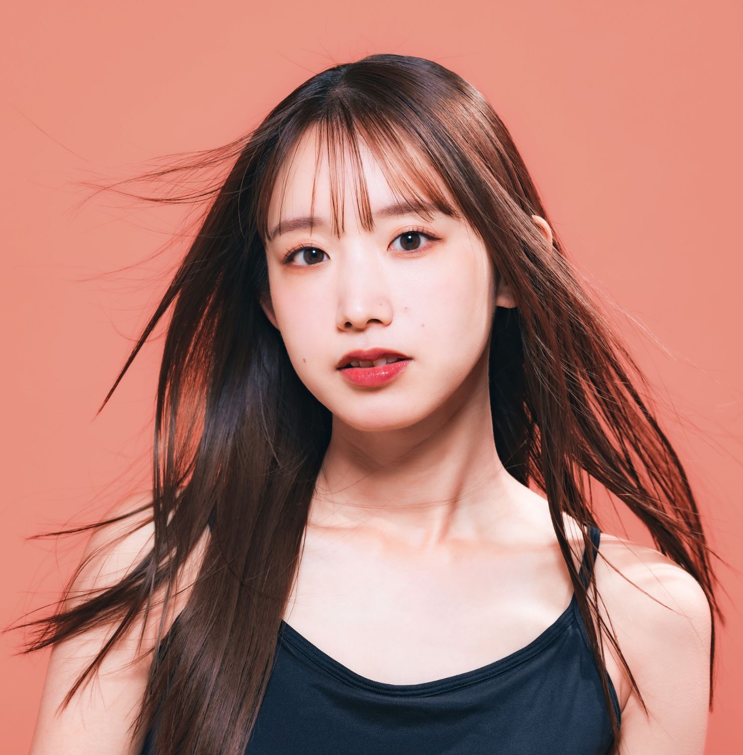 Tóc mái thưa Hàn Quốc duỗi thẳng