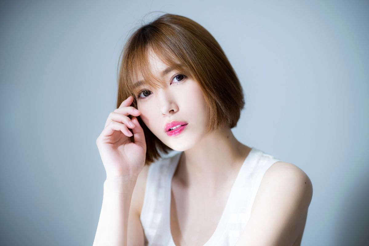  Kiểu tóc bob ngắn mái thưa