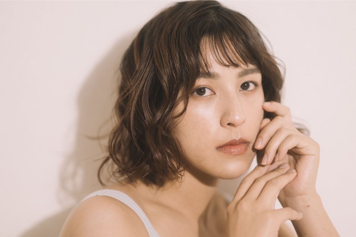 Tóc bob ngắn xoăn sóng nước