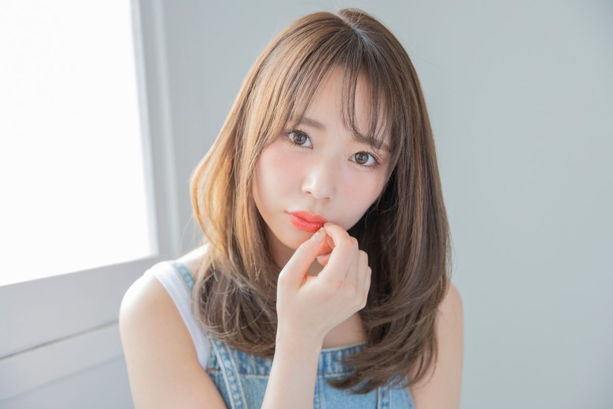 Tóc mái thưa layer