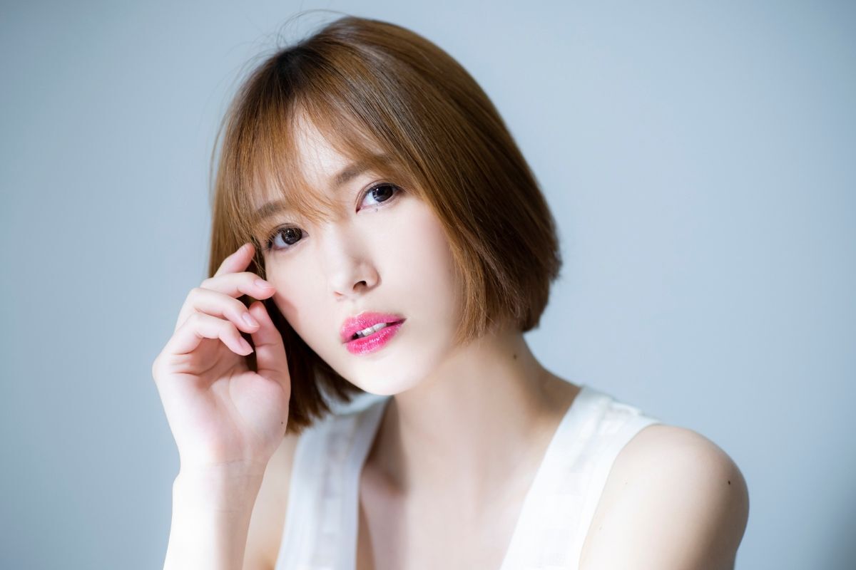 Tóc ngắn mái thưa