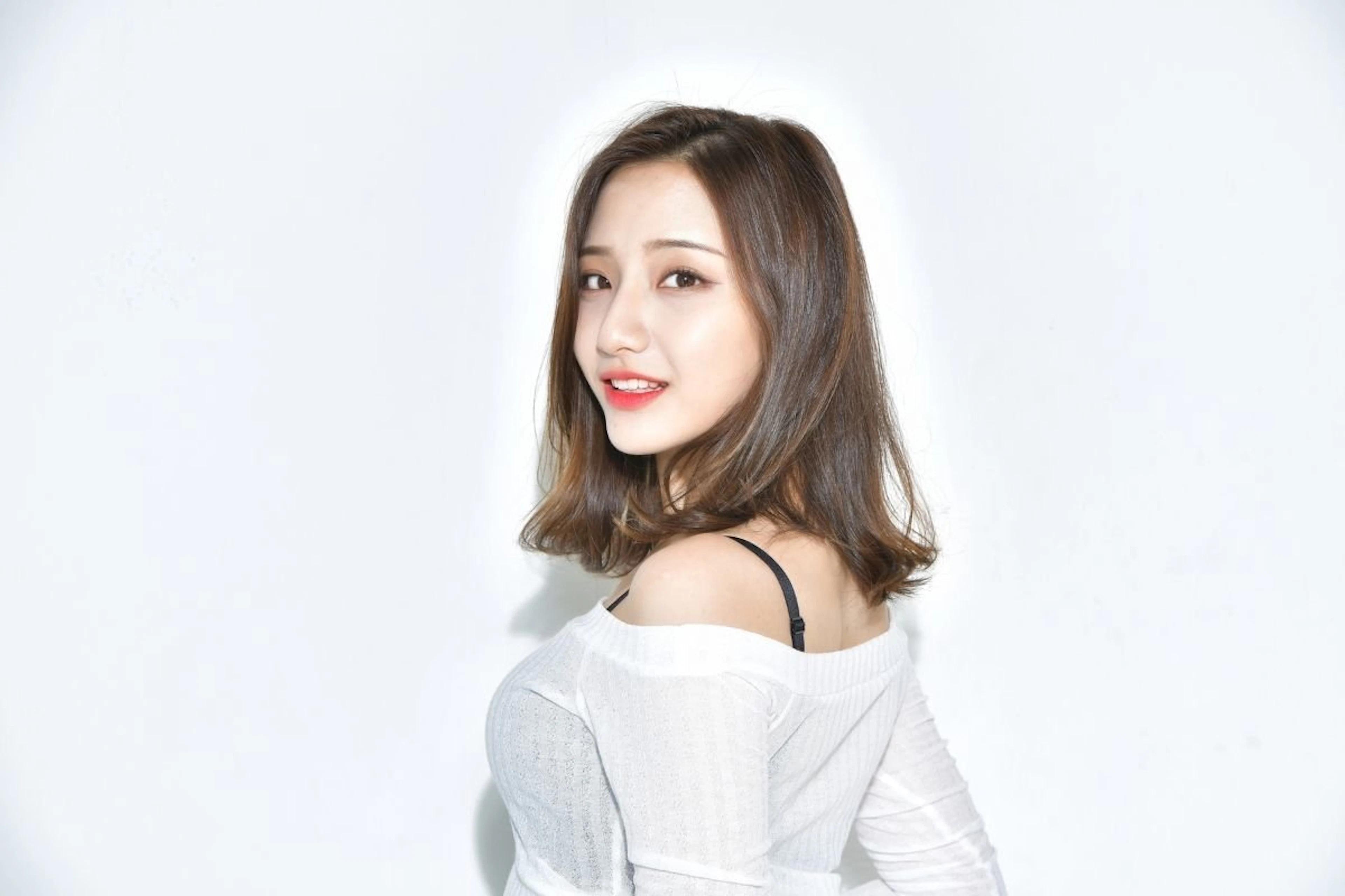 Tóc ngắn ngang vai tự nhiên