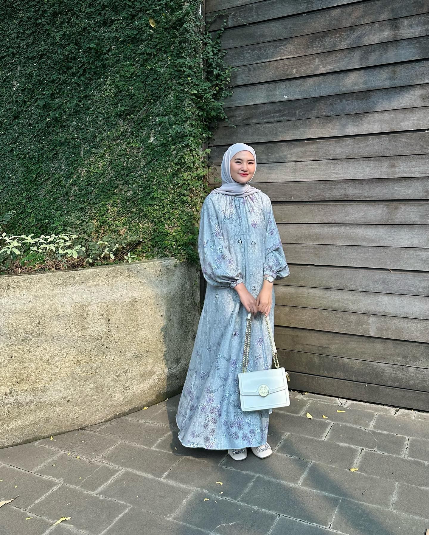 (Foto: Instagram/intanghazll_)