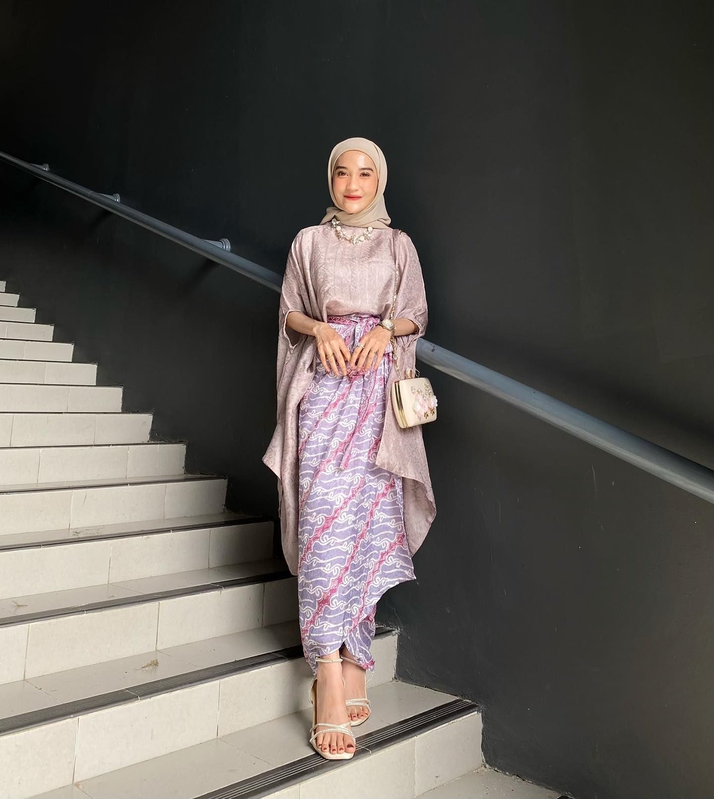 (Foto: Instagram/cutindahsari)