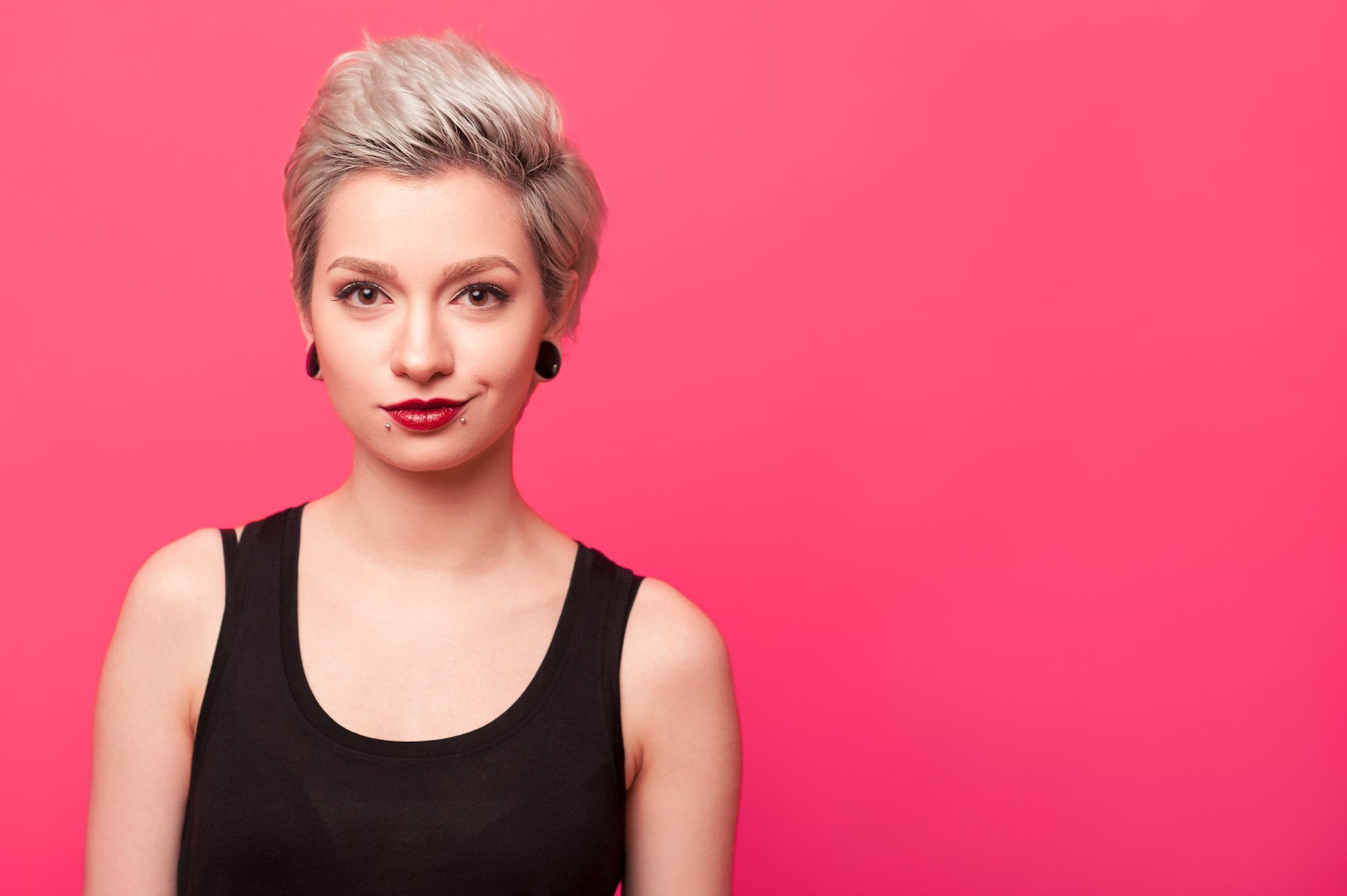 Rambut pixie juga cocok untuk mencoba warna ini! (Foto: Shutterstock)
