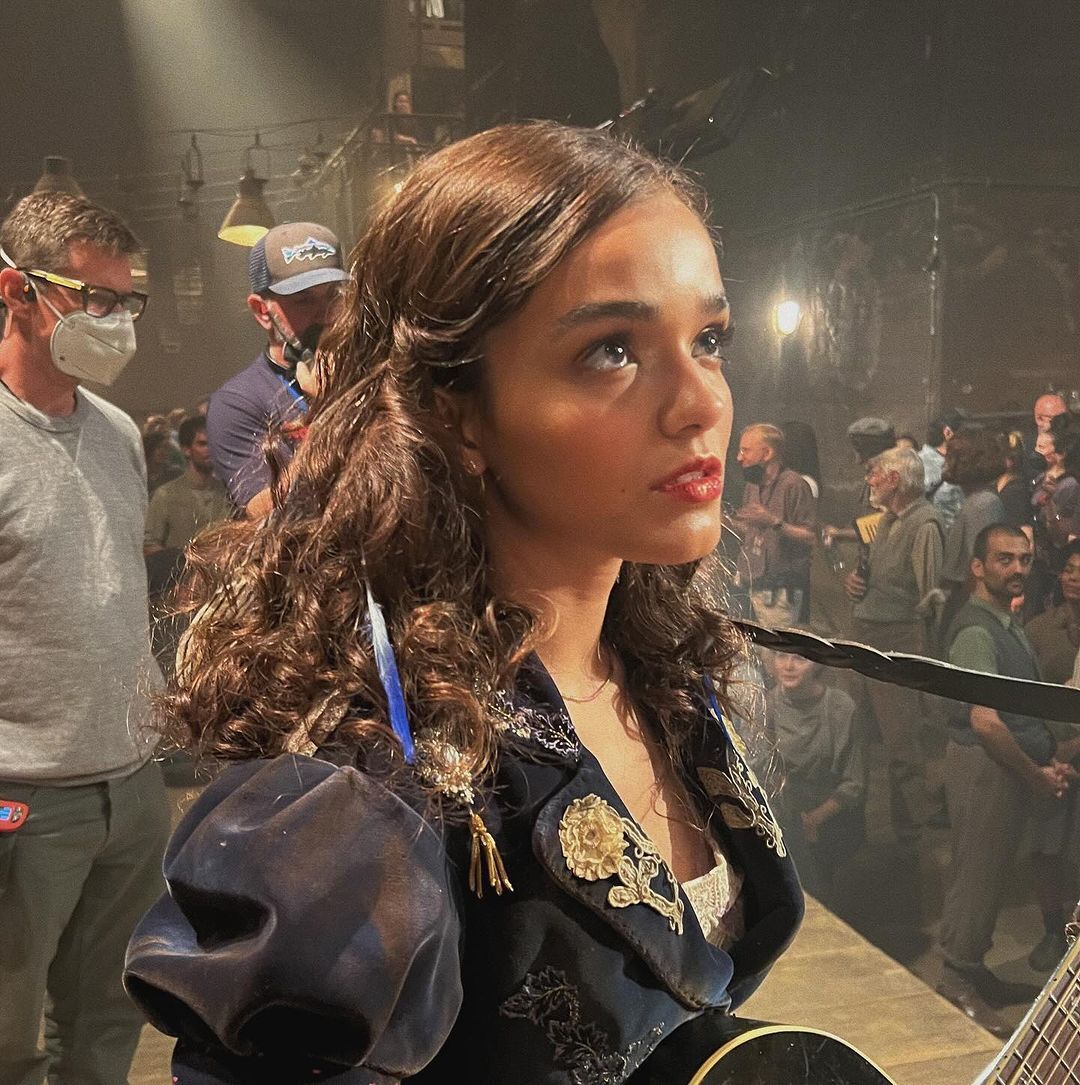 (Sumber: instagram.com/rachelzegler)