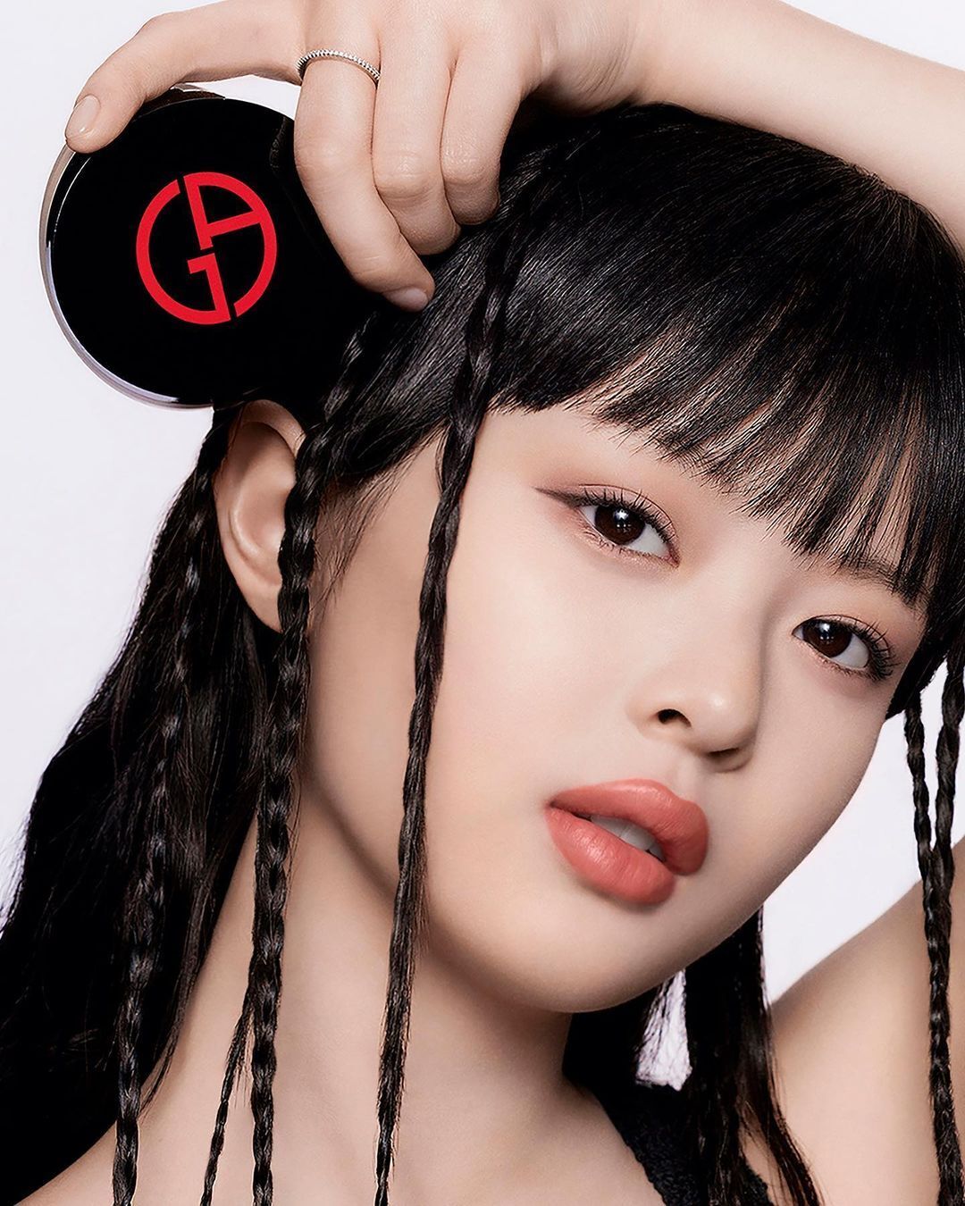 (Sumber: instagram.com/newjeans_official)