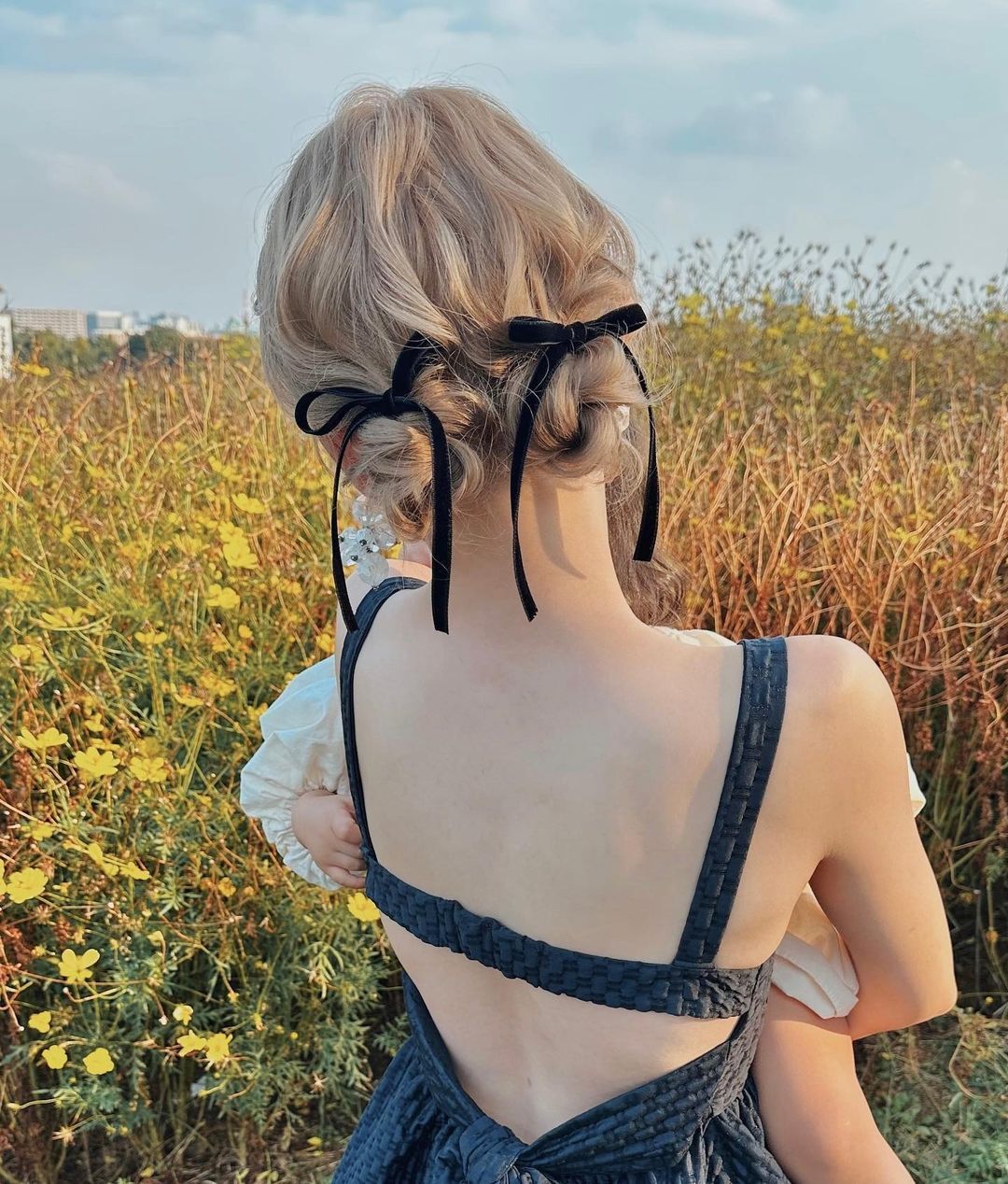 (Sumber: instagram.com/maki_hairmake.89) 