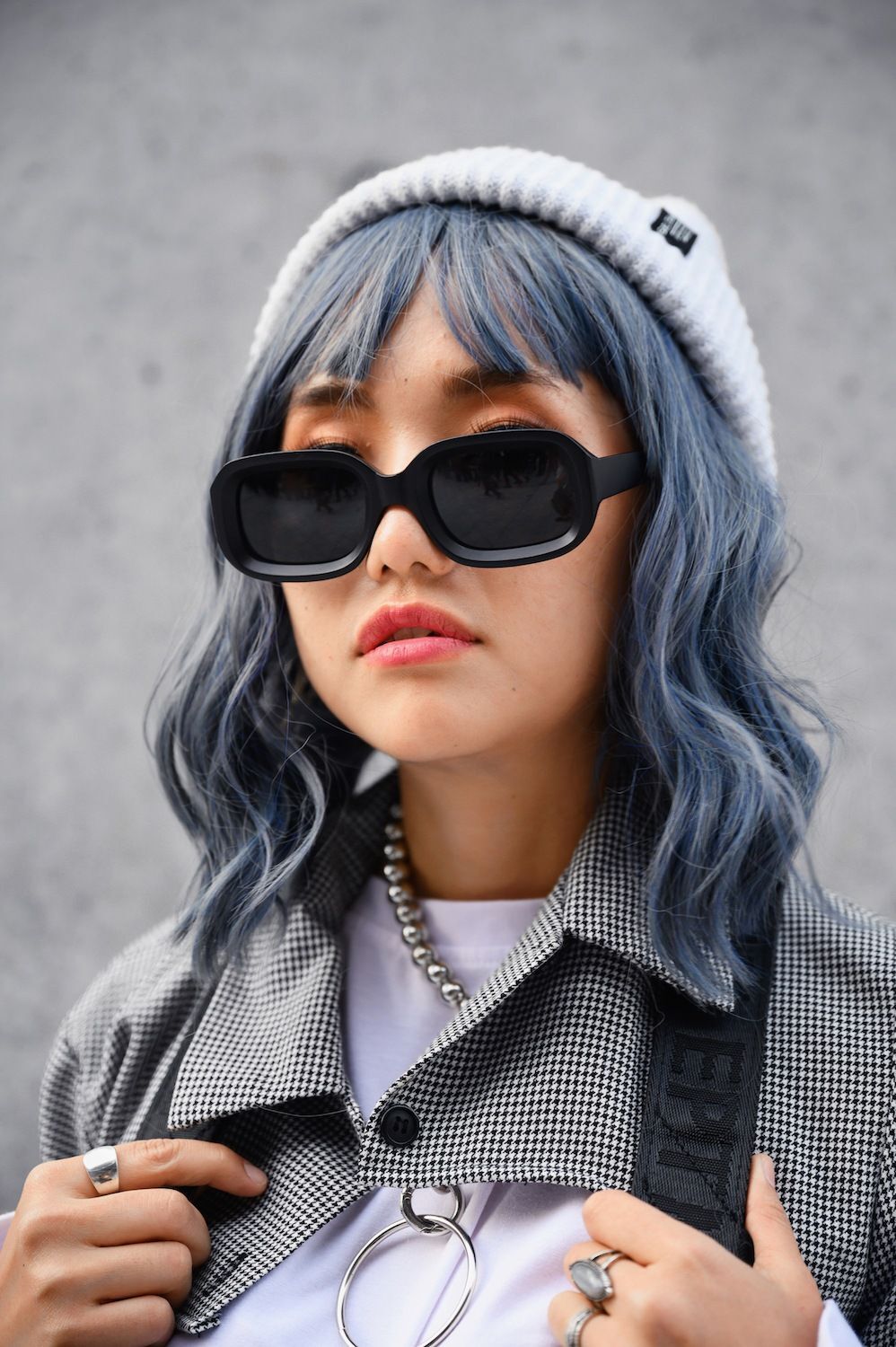 Beach waves tak akan gagal pada rambut sebahumu. (Foto: Shutterstock)