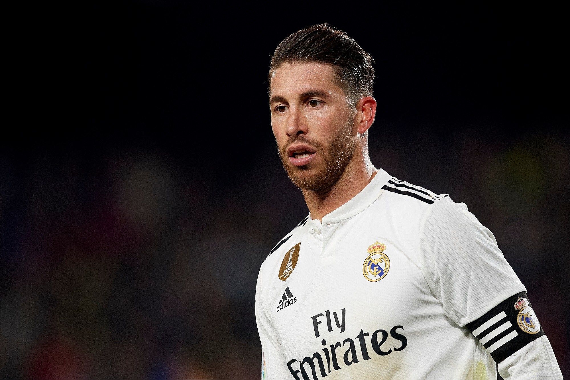 gaya rambut undercut pesepak bola sergio ramos