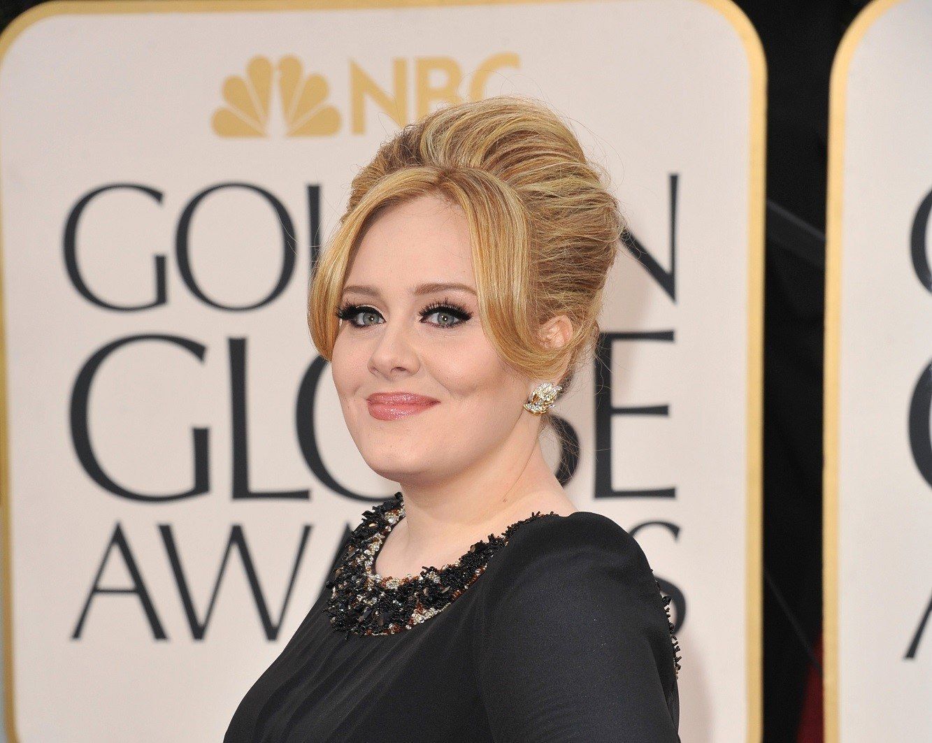 Gaya rambu beehive Adele