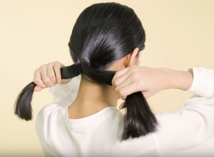 Gaya rambut pesta akhir tahun infinity braids