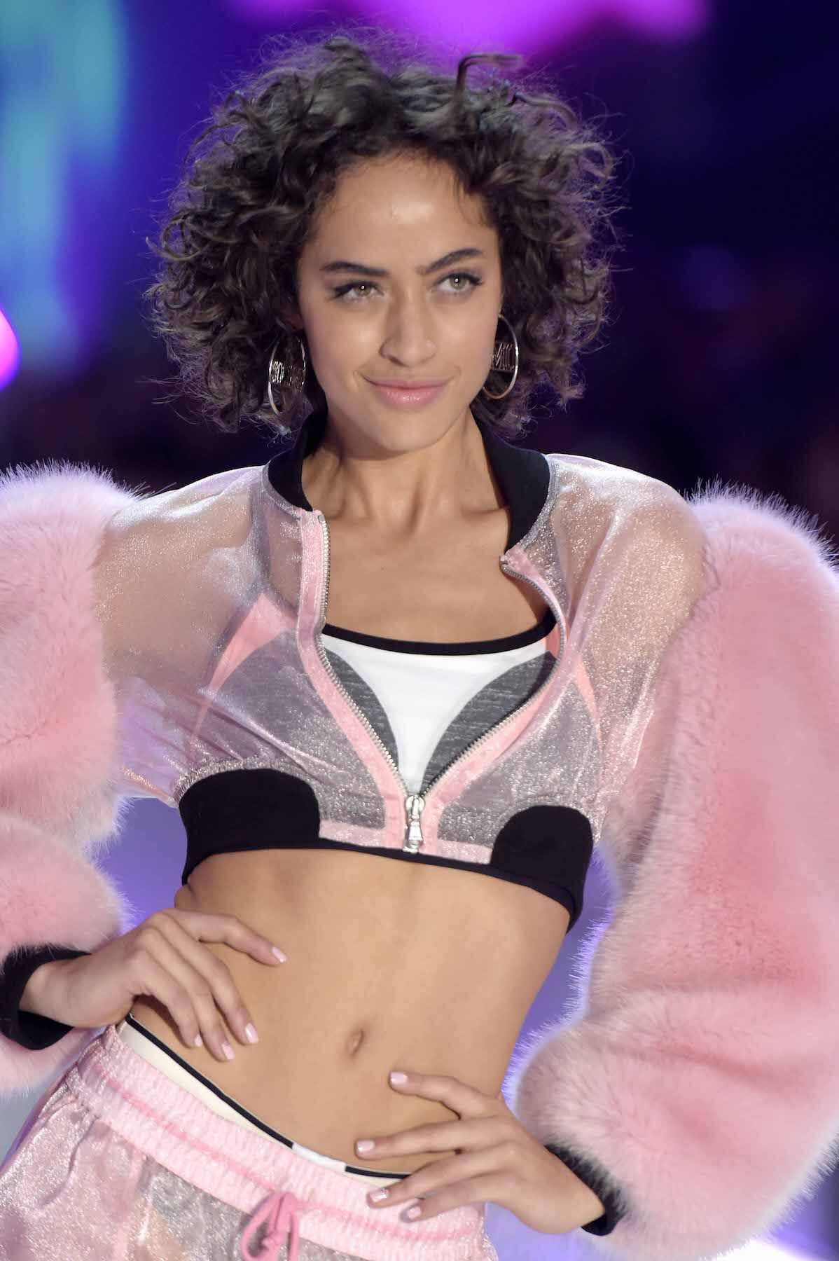 Tipe keriting yang spiral dan jatuh ini masuk dalam kategori keriting tipe C. (Foto: REX by Shutterstock)