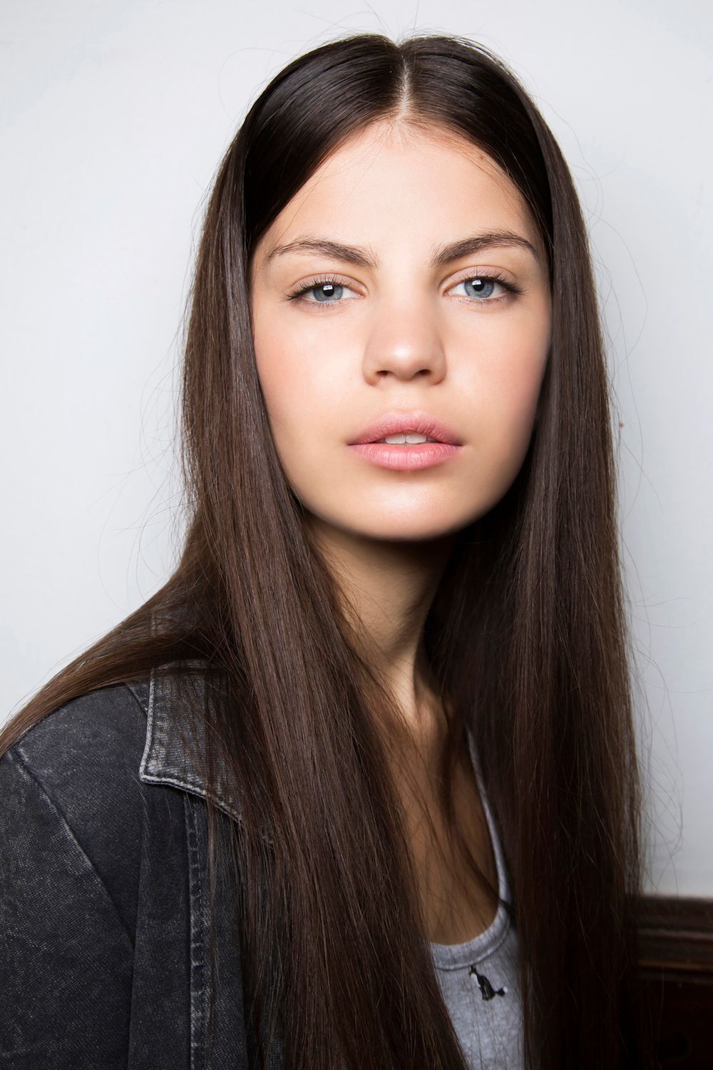 Kunci dari rambut panjang yang indah adalah rambut yang sehat. (Foto: Indigitalimages.com)