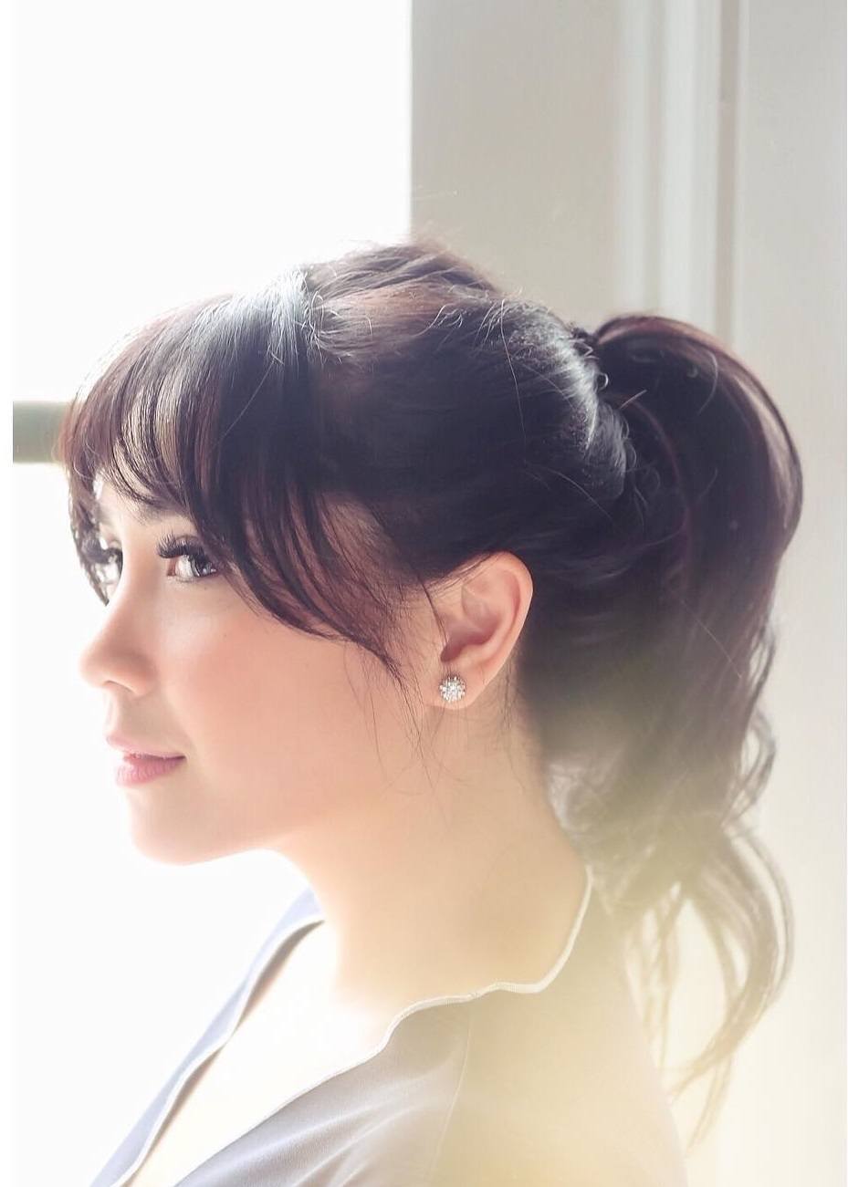 See-through bangs yang bikin tampilan Nagita Slavina lebih manis. (Foto: Instagram.com/ryanogilvy)