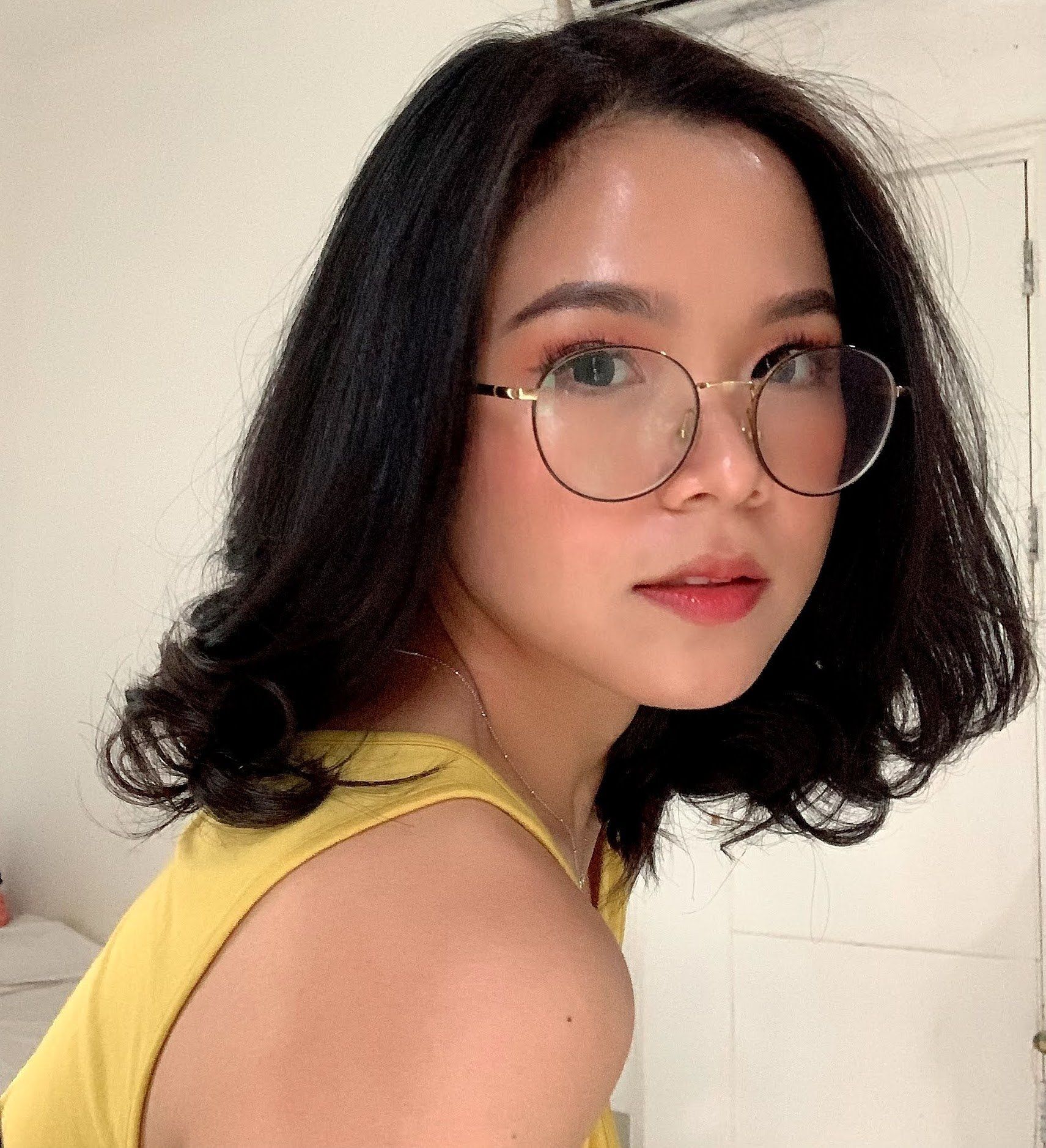 yunisa putri merawat rambut kering